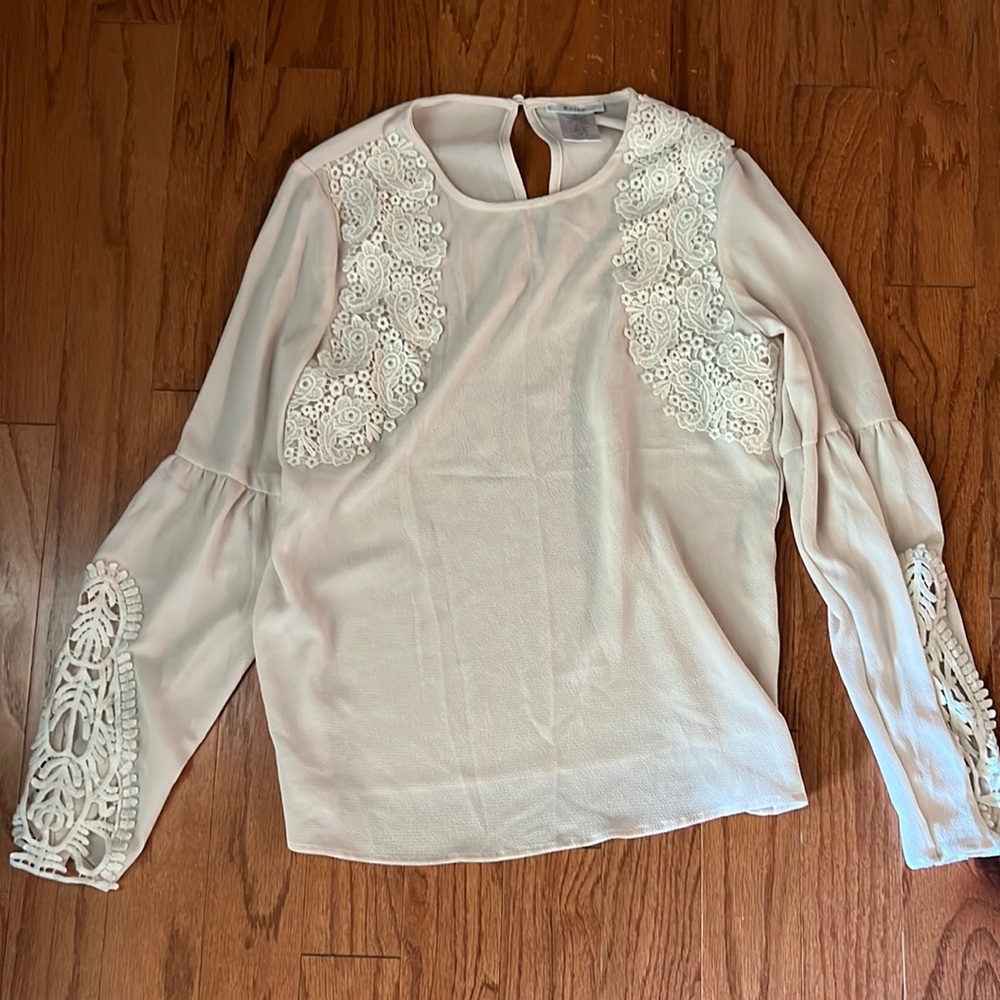 Blouse by Esley